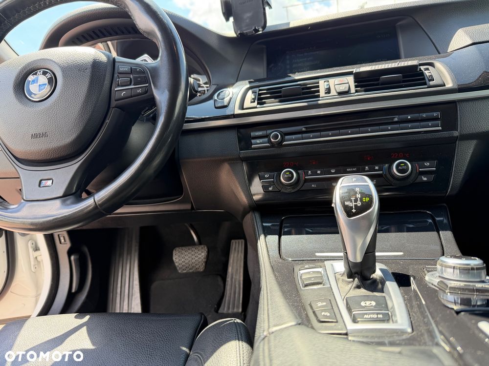 BMW Seria 5 528i Luxury Line - 20