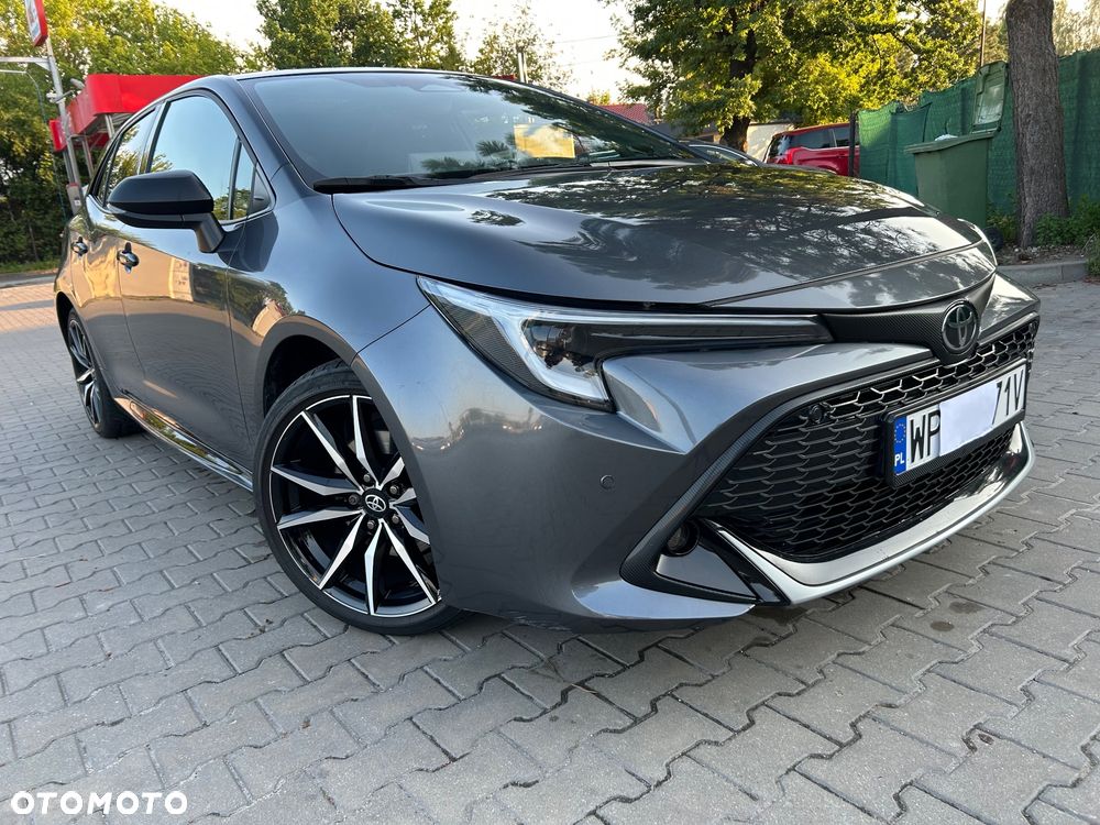 Toyota Corolla 2.0 Hybrid GR Sport Dynamic - 26