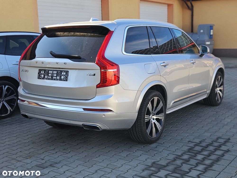 Volvo XC 90 T6 AWD Inscription 7os - 32