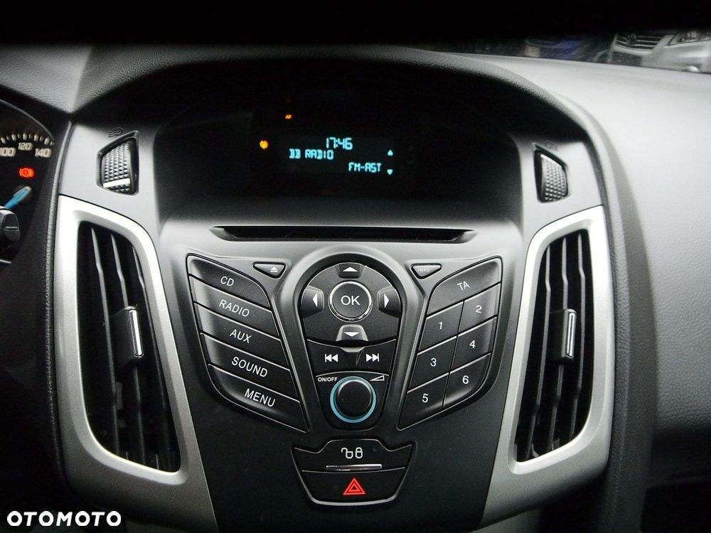 Ford Focus 1.0 EcoBoost Edition - 17