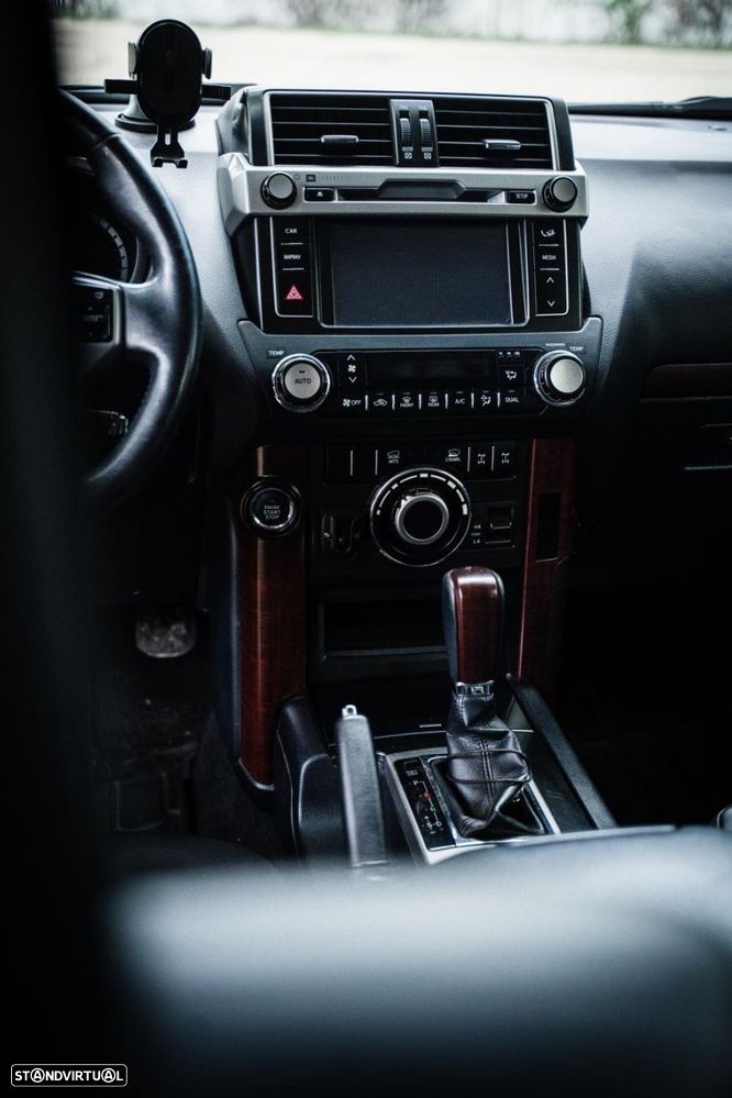 Toyota Land Cruiser Prado - 20