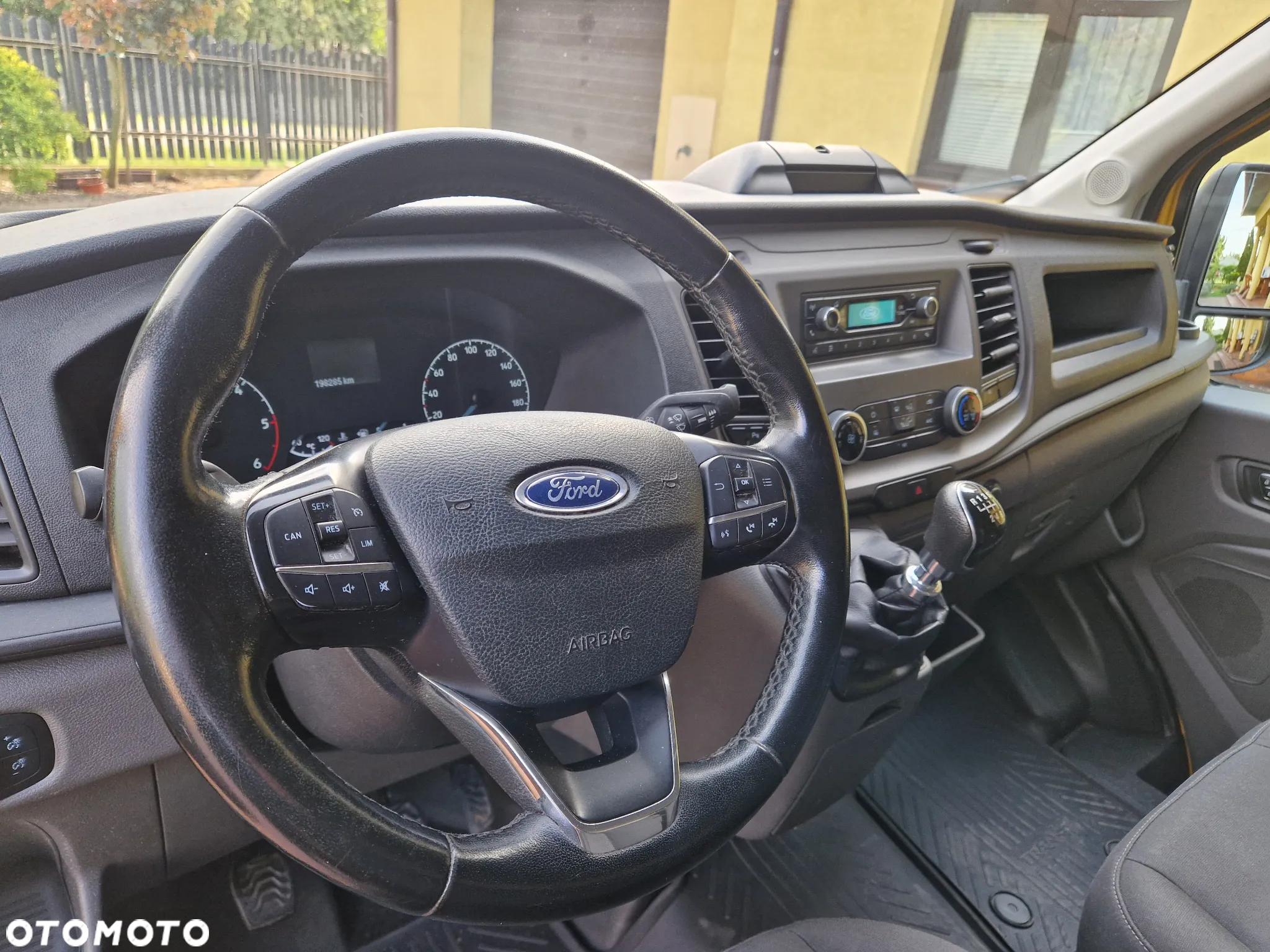 Ford Transit - 10