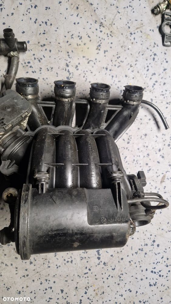 AUDI A4 B6 2.0 ALT KOLEKTOR SSĄCY 06B133210AJ - 2
