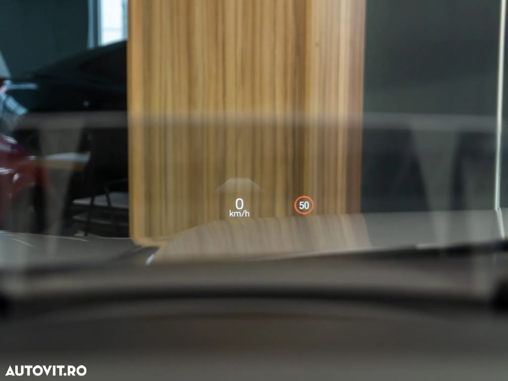 Ford Kuga 2.5 Duratec PHEV ST-LINE - 37