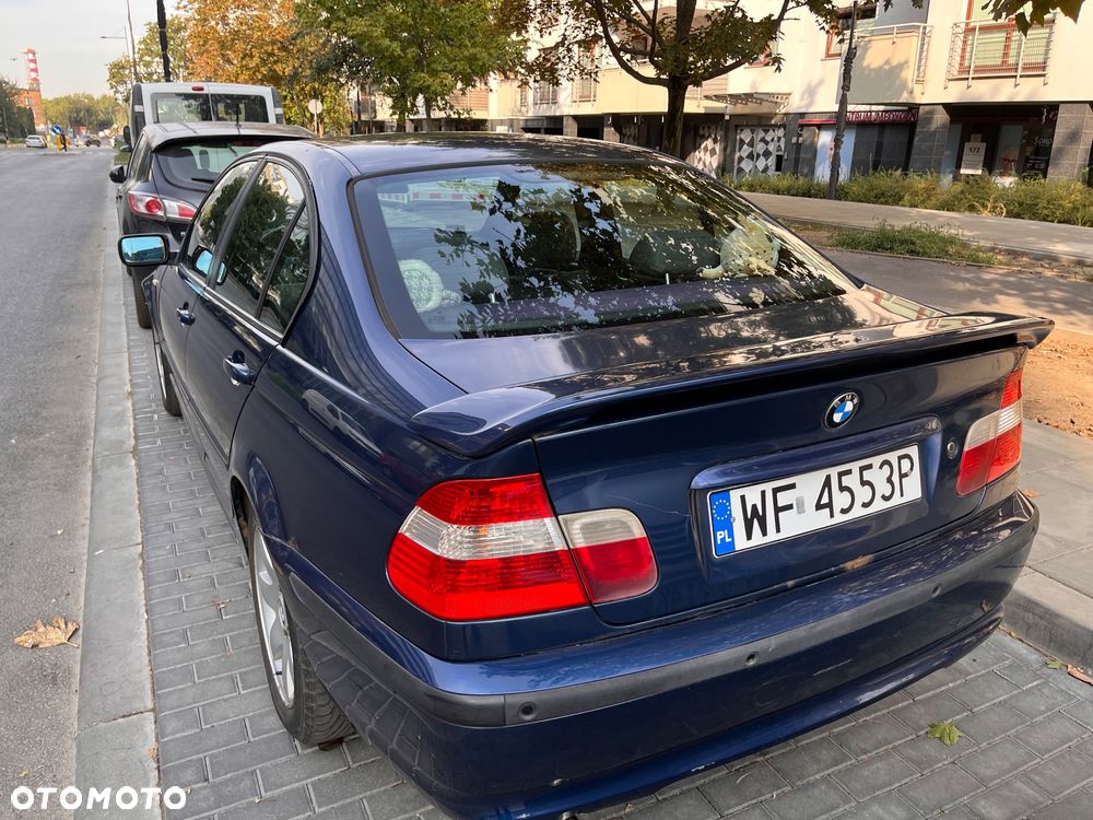 BMW Seria 3 318i - 6