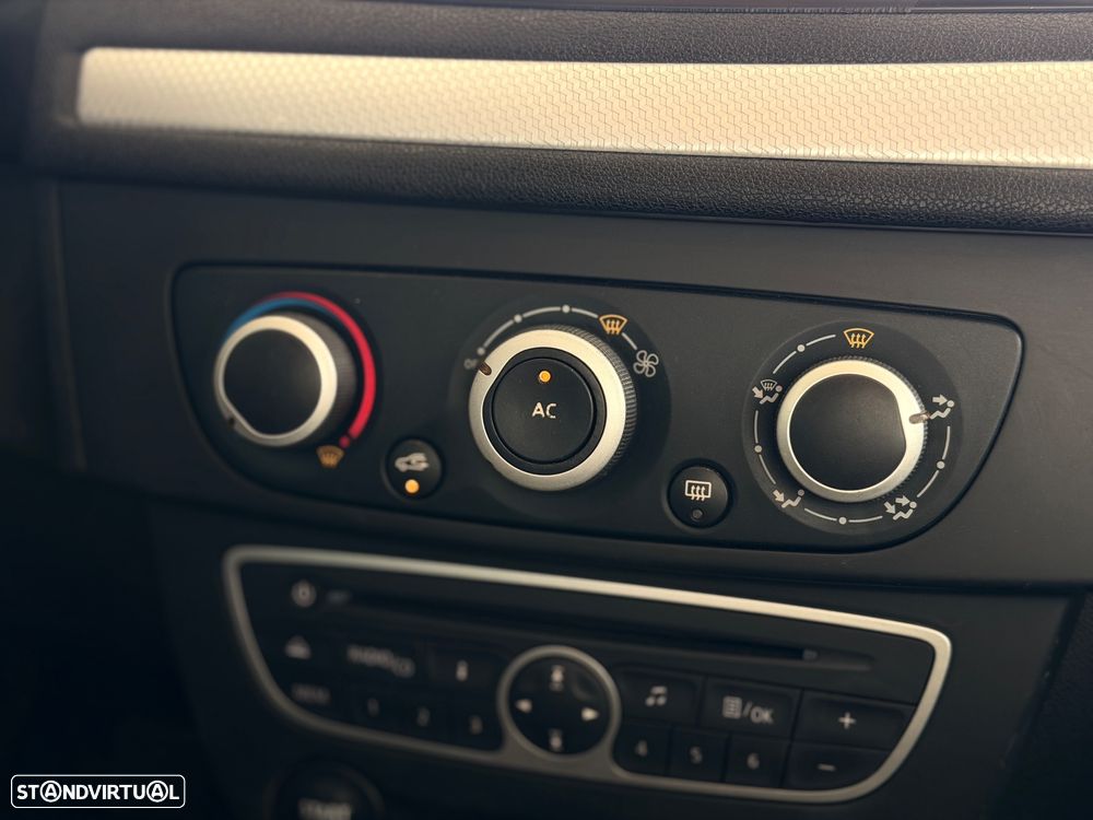 Renault Mégane Sport Tourer 1.5 dCi Dynamique - 20