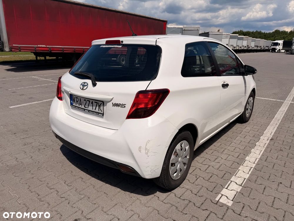 Toyota Yaris 1.0 Active - 4