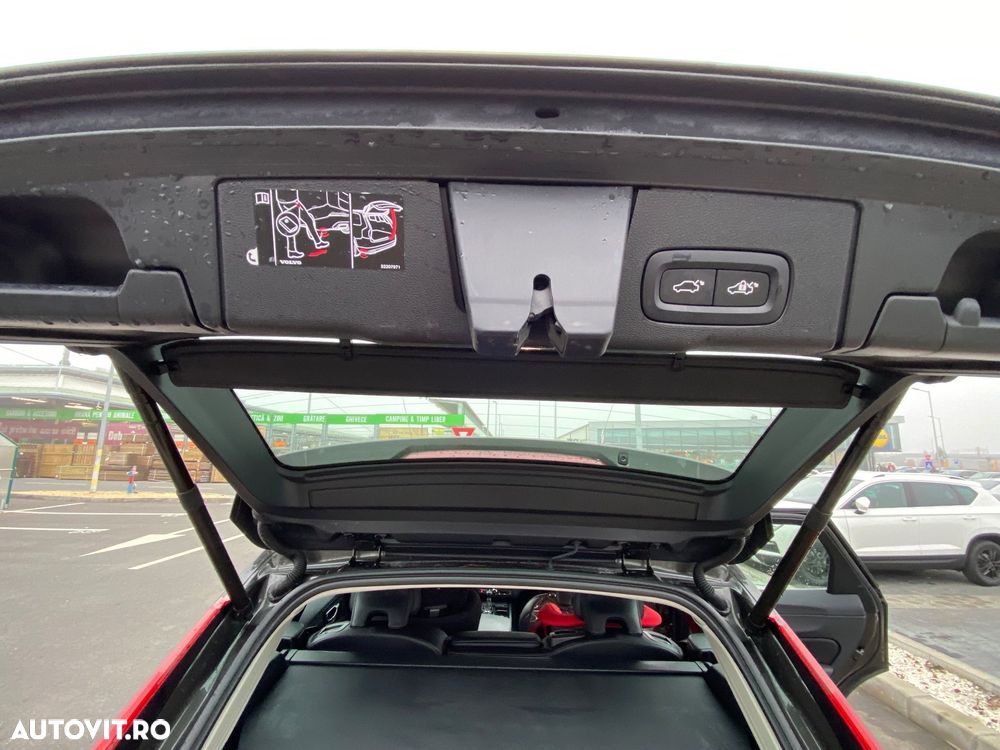 Volvo XC 60 D4 Geartronic Summum - 16