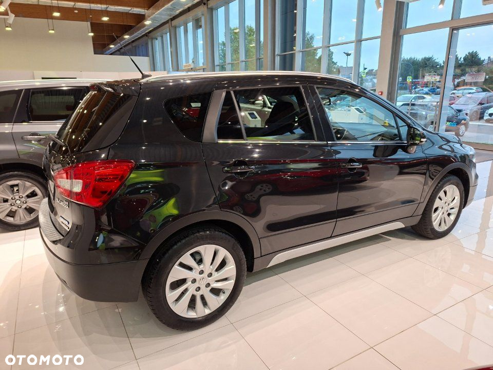 Suzuki SX4 S-Cross - 4