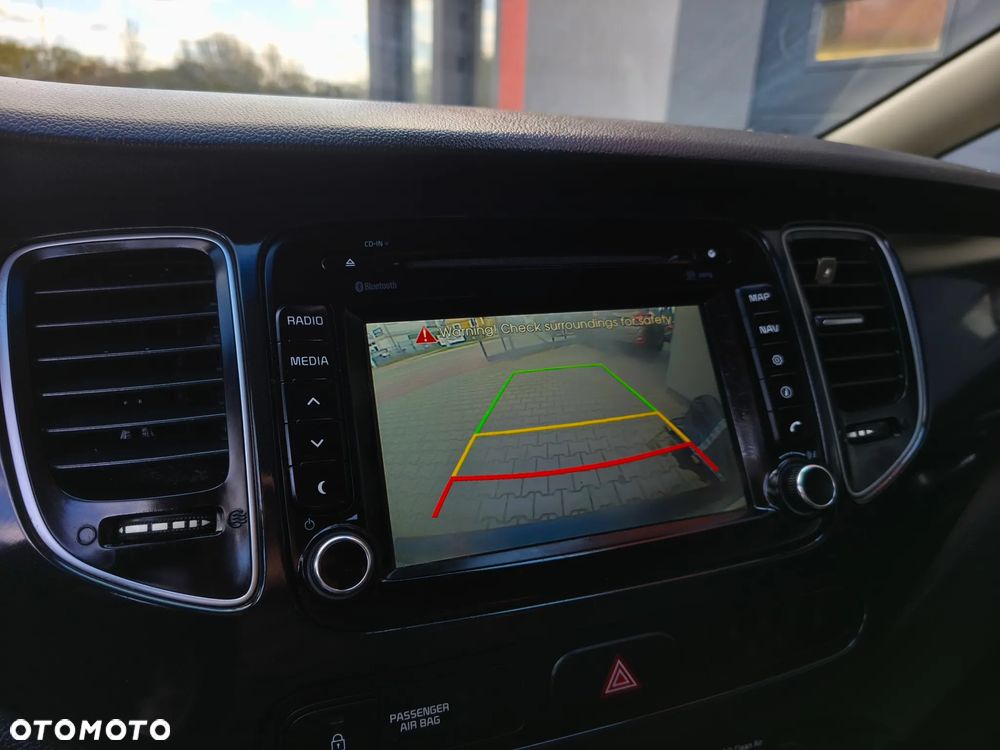 Kia Carens 1.6 GDI XL 7os EU6 - 13