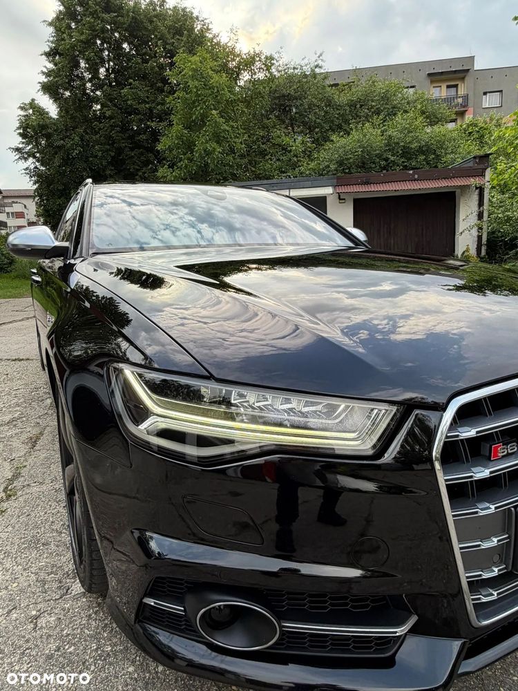 Audi S6 Avant - 1