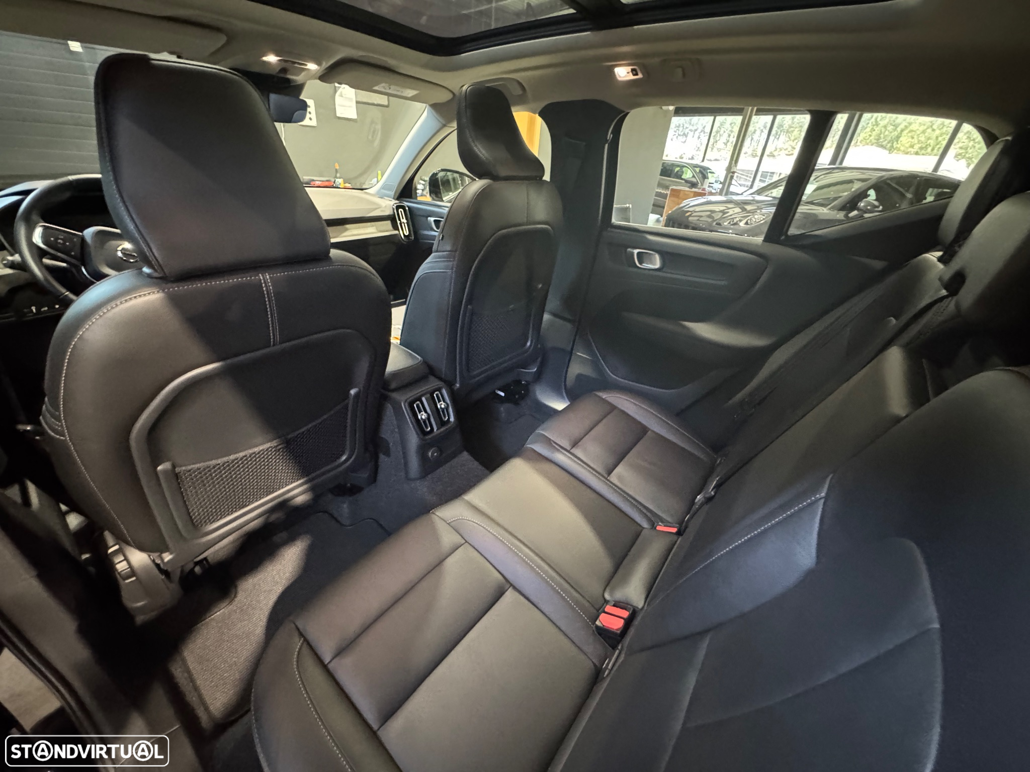 Volvo XC 40 1.5 T5 PHEV Inscription - 18