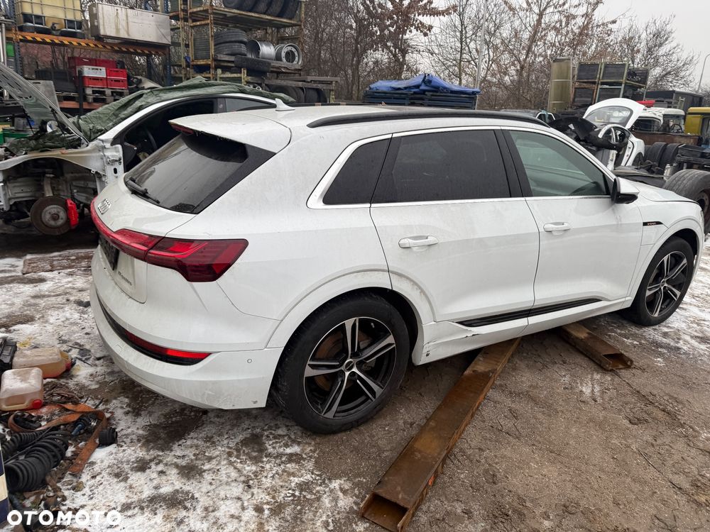 Audi e-tron 55 Quattro S Line - 3