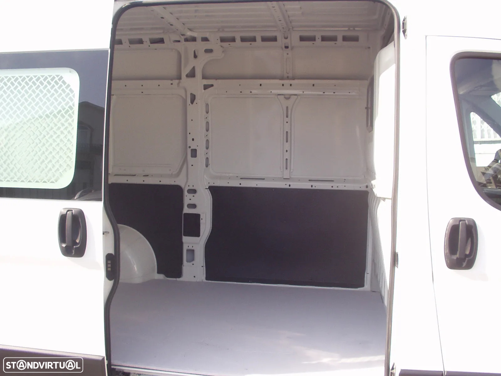 Citroën Jumper 2.0HDI 130cv L2H2 - 7