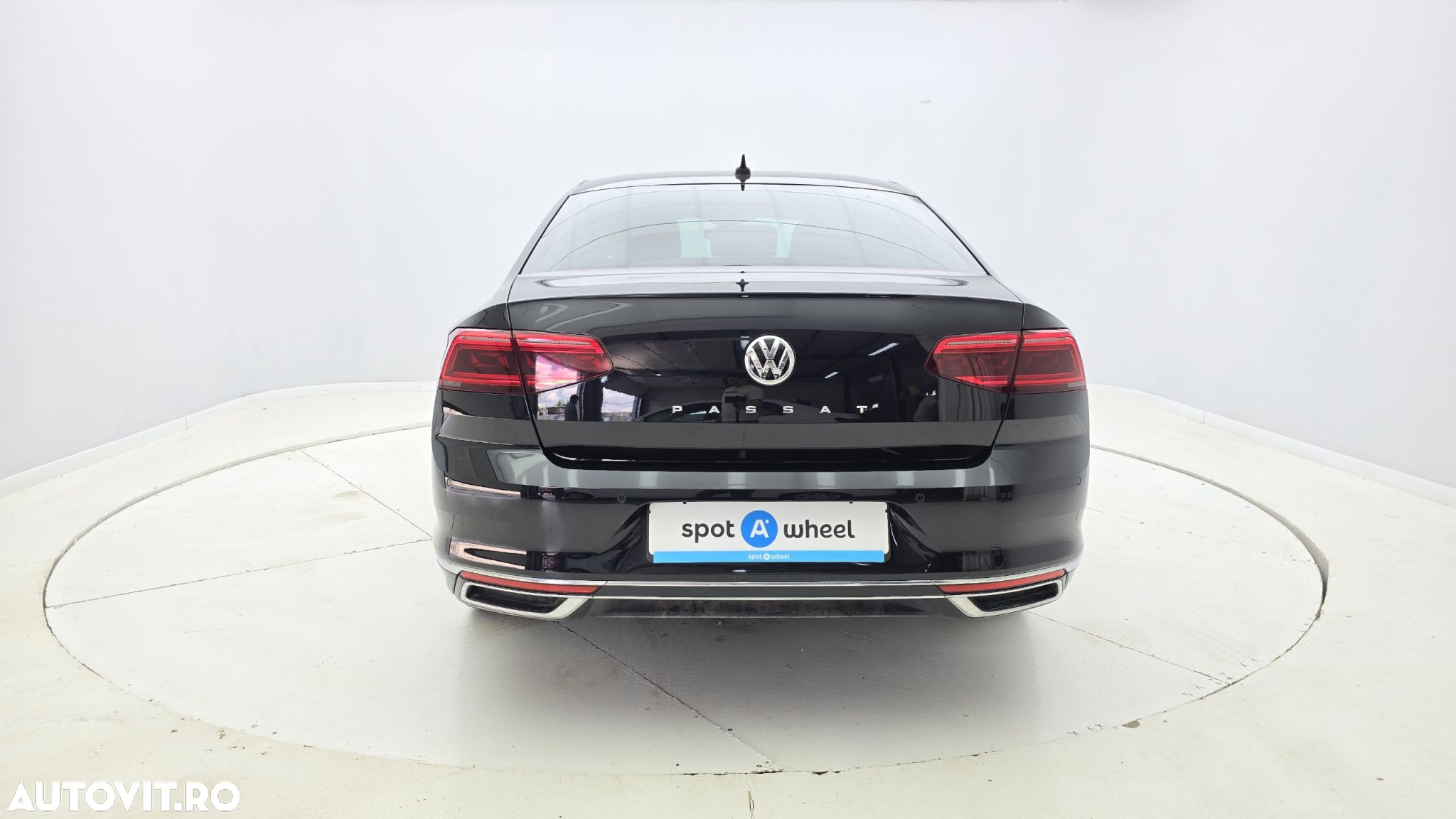 Volkswagen Passat 2.0 TDI DSG Highline - 7