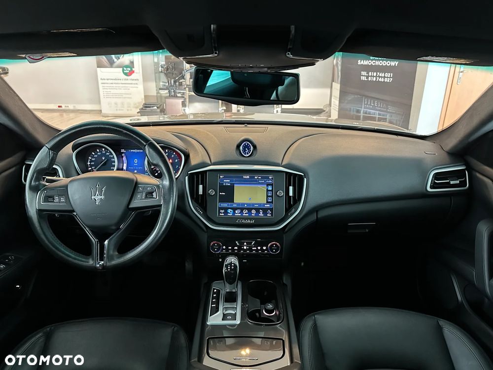 Maserati Ghibli - 14