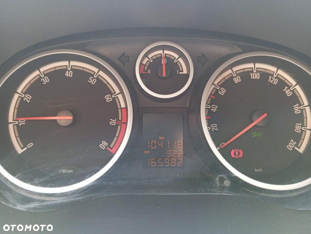 Opel Corsa - 8
