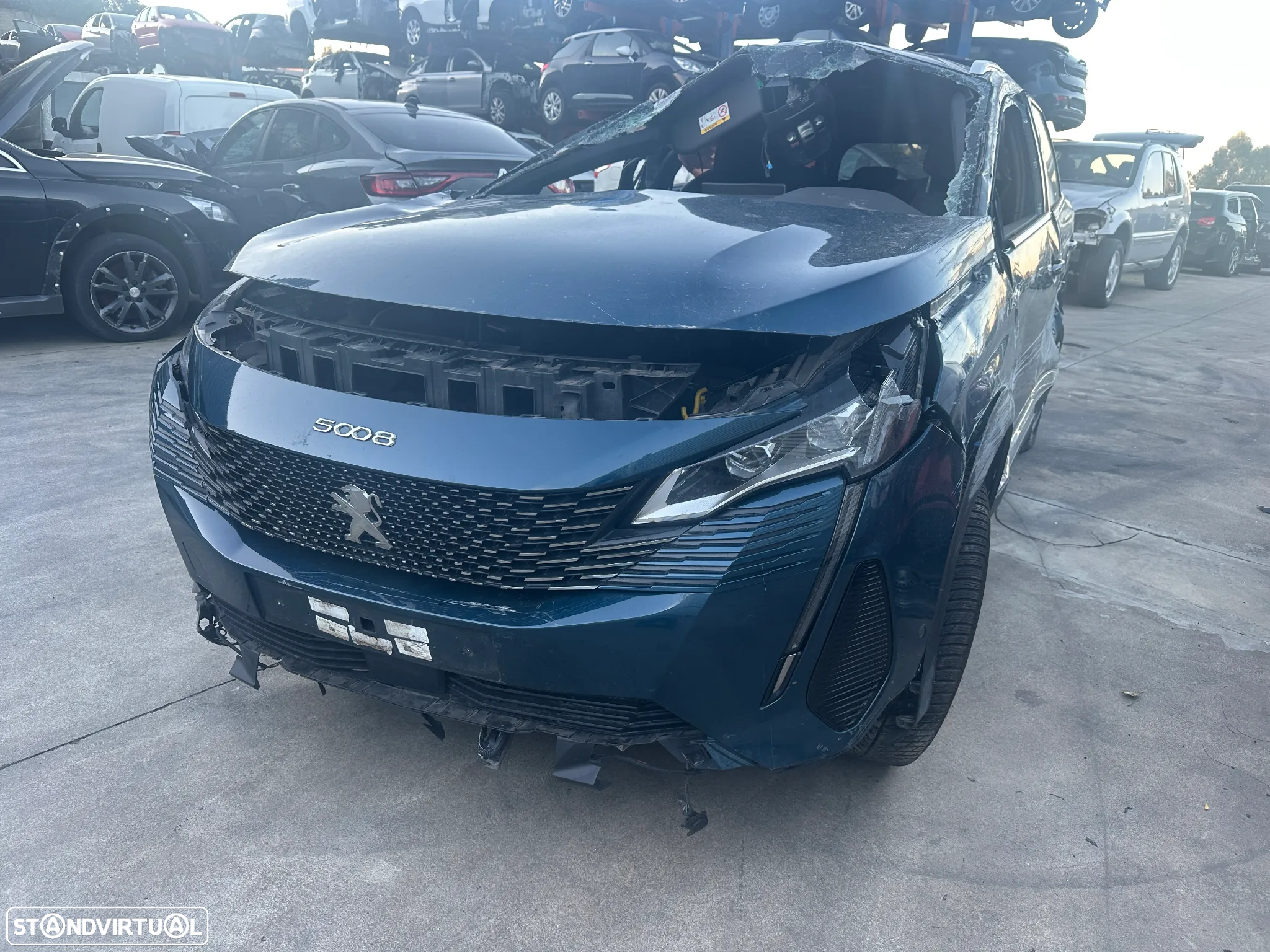 PEUGEOT 5008 GT LINE 1.5 BLUE HDI 130 CV CAIXA AET8 7 LUGARES DE 2022 (CENTRO DE ABATE - 2
