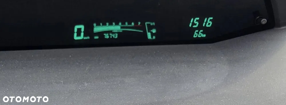 Toyota Yaris 1.33 VVT-i Cool - 12