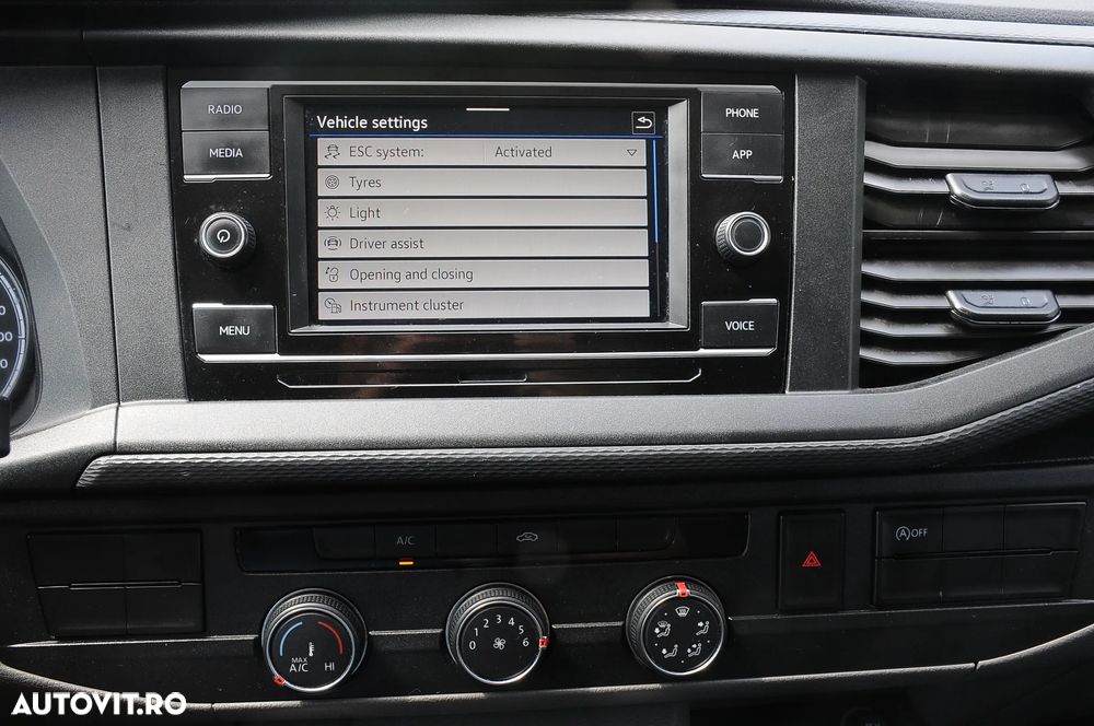 Volkswagen Transporter - 14