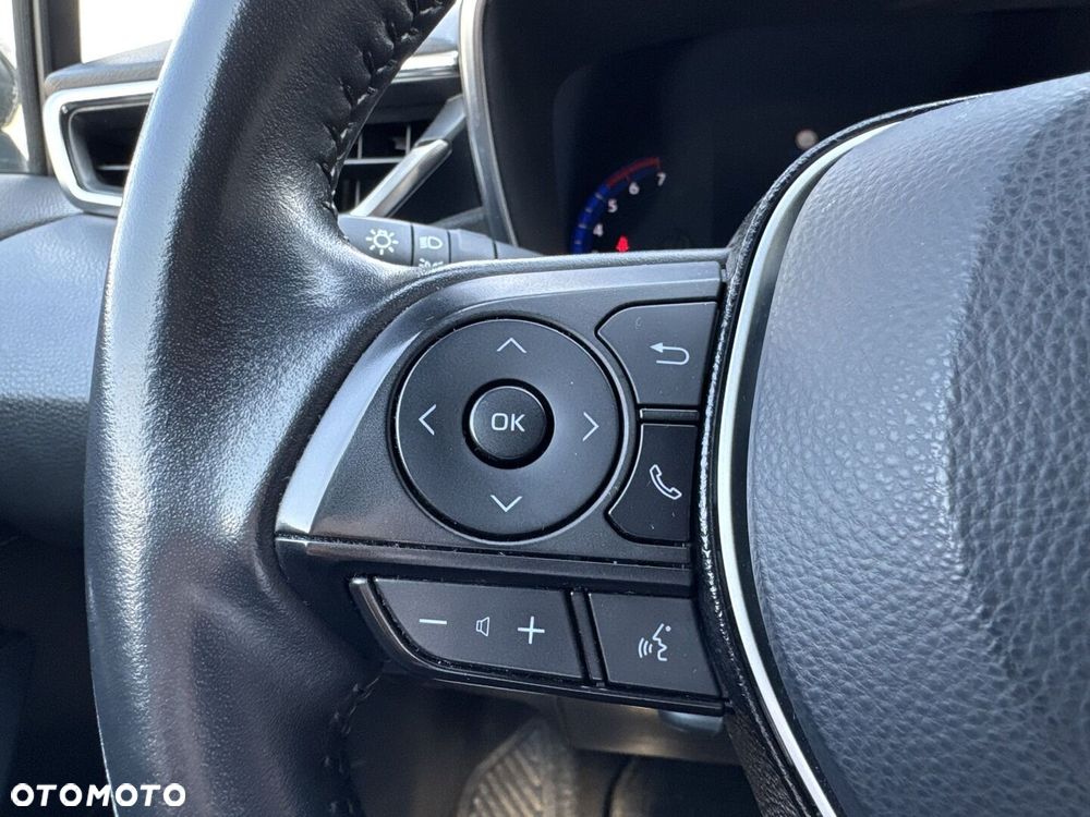 Toyota Corolla 1.8 Hybrid Comfort - 23