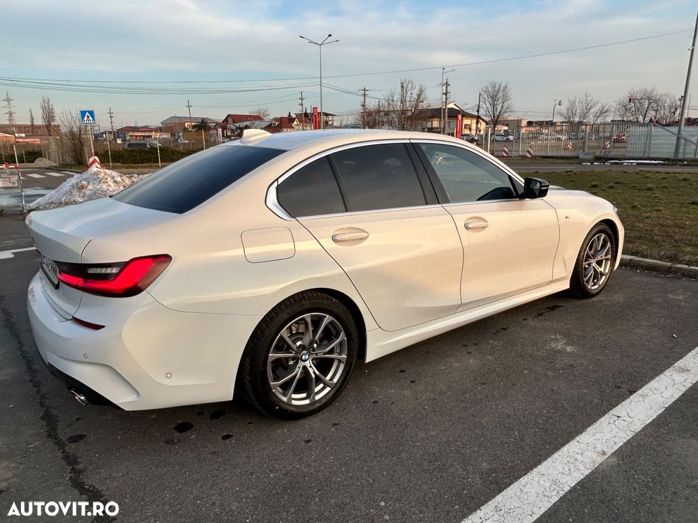 BMW Seria 3 318d Aut. M Sport - 10