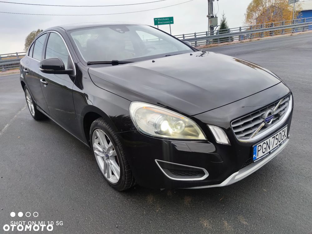 Volvo S60 D2 Momentum - 5