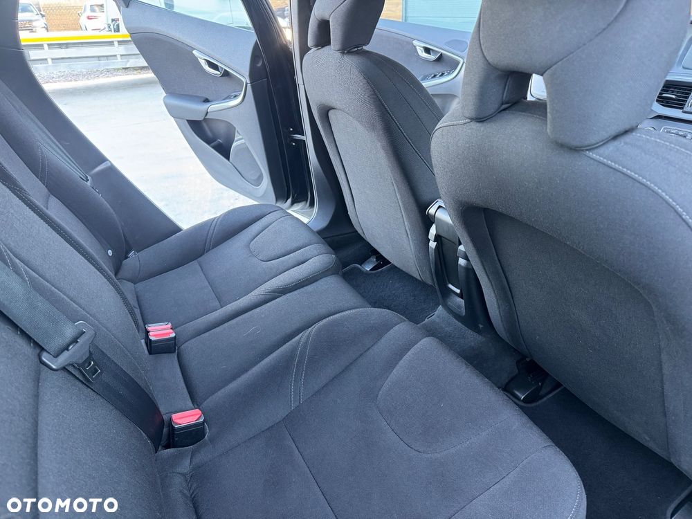 Volvo V40 D2 Drive-E Base - 26