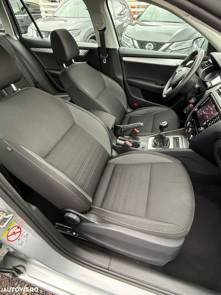 Skoda Octavia 1.6 TDI Ambition - 21