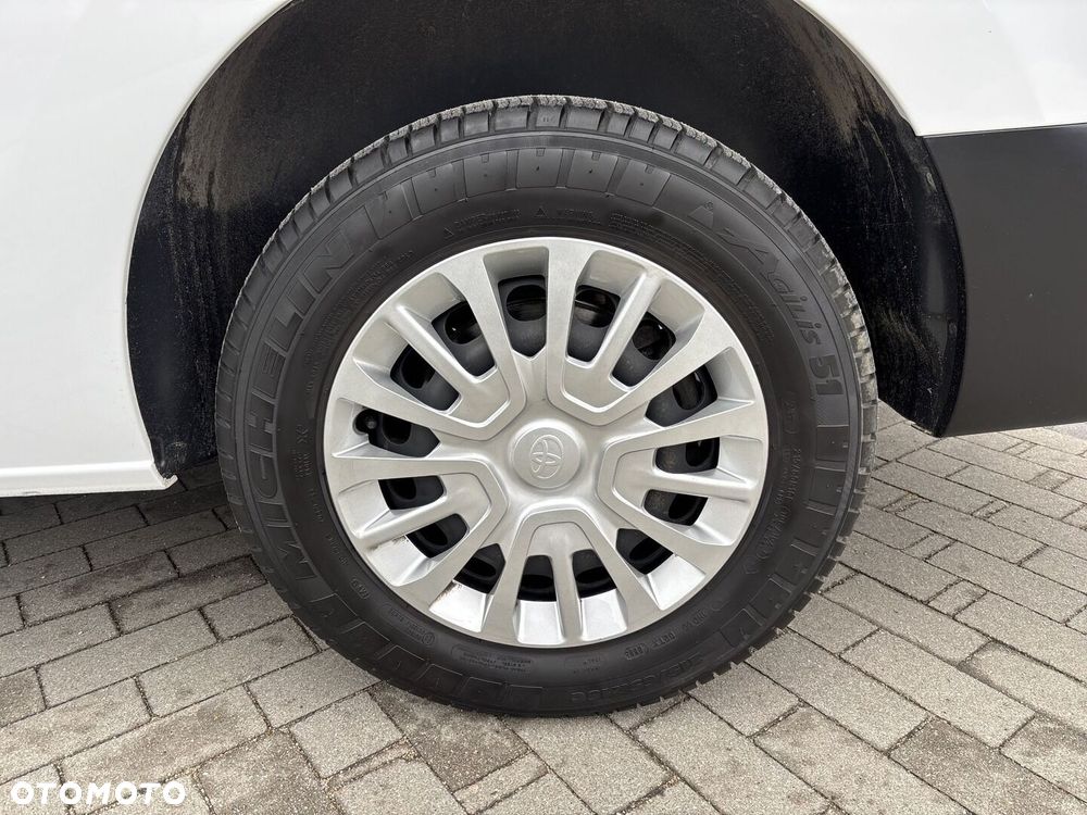 Toyota PROACE - 12