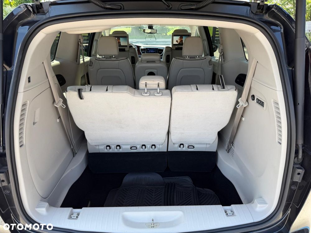 Chrysler Pacifica - 30