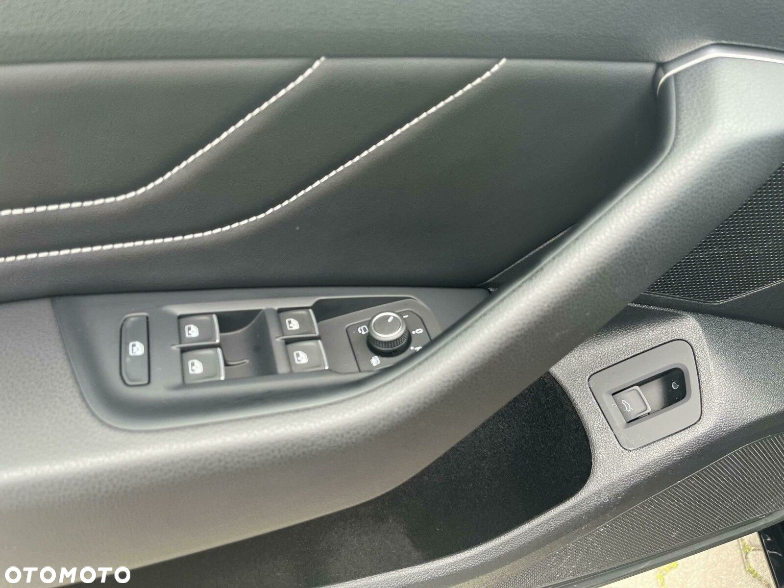 Volkswagen Arteon 2.0 TSI R-Line DSG - 15