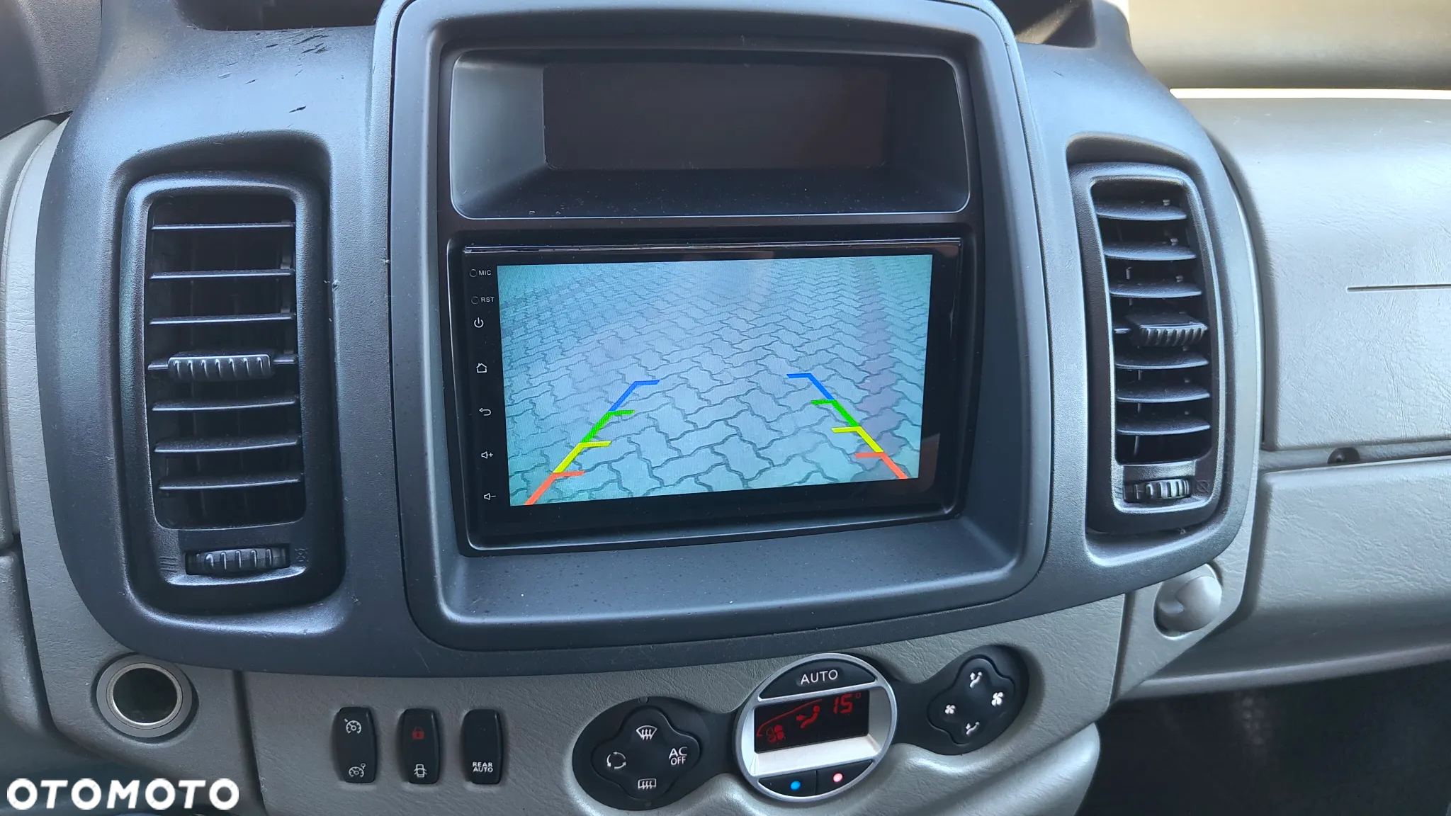 Renault Trafic L2H1 - 17