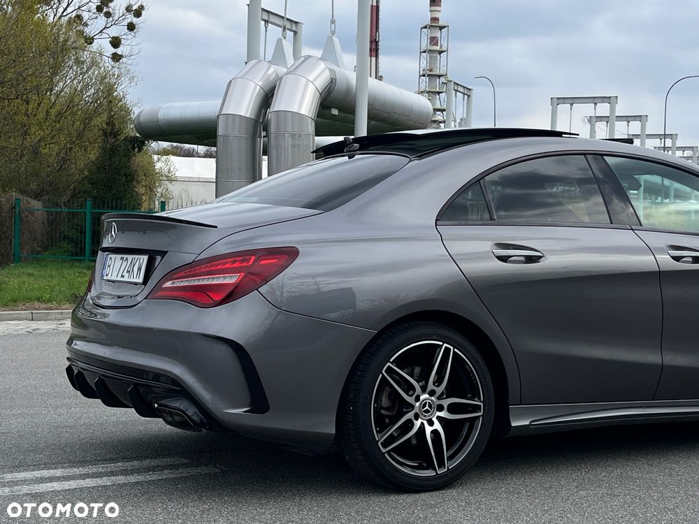Mercedes-Benz CLA 250 4Matic 7G-DCT AMG Line - 5
