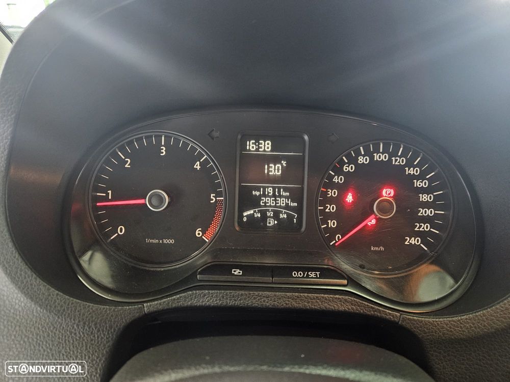 VW Polo 1.2 TDi BlueMotion - 13