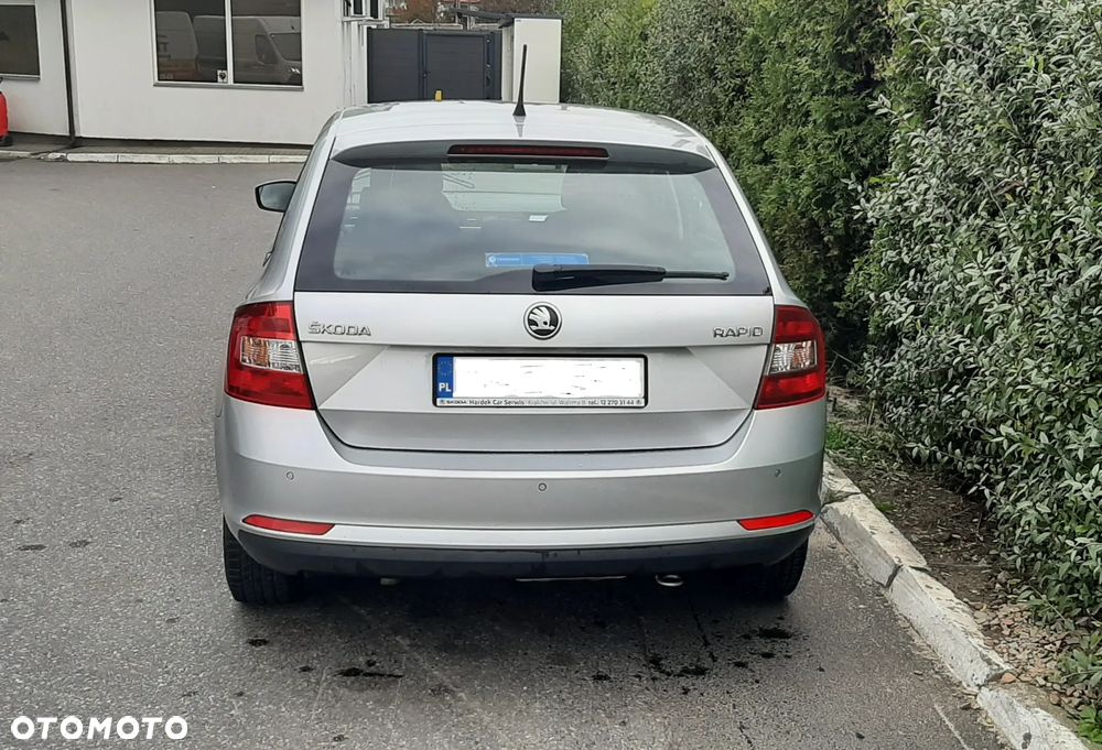 Skoda RAPID Spb 1.6 TDI DPF Ambition Max - 4