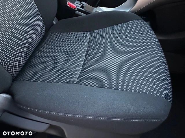 Toyota Auris 1.4 D-4D Edition - 38