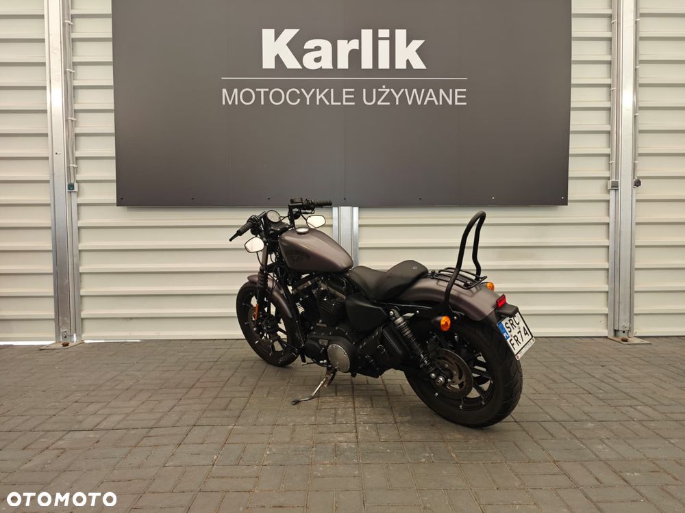 Harley-Davidson Sportster Iron 883 - 4