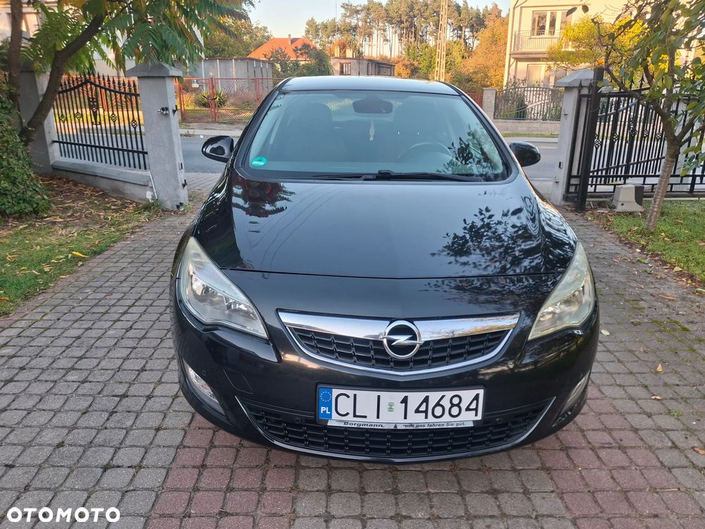 Opel Astra 1.4 Turbo - 8