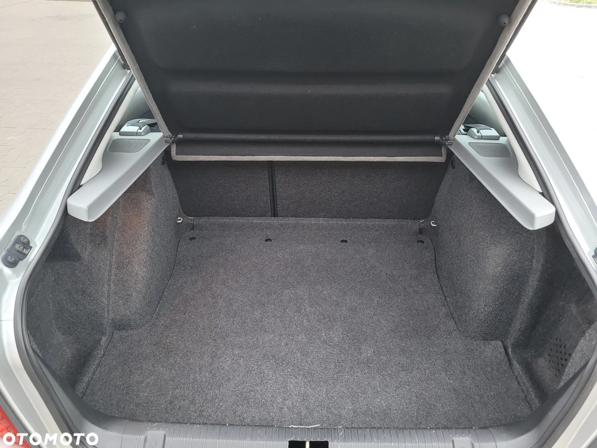 Skoda Octavia 1.6 GLX - 34