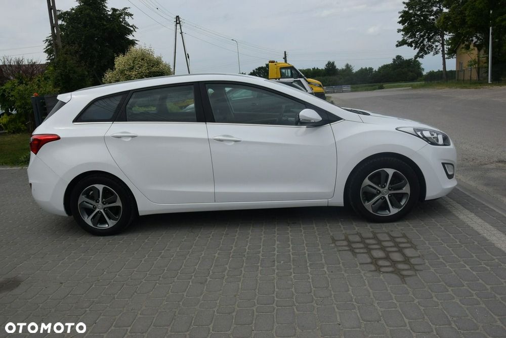 Hyundai i30 - 11