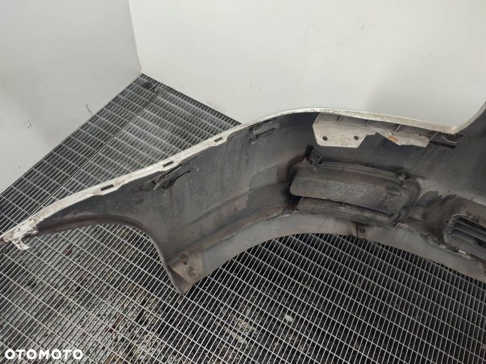 ZDERZAK KOMPLETNY PRZÓD PRZEDNI TOYOTA AVENSIS T25 - 19