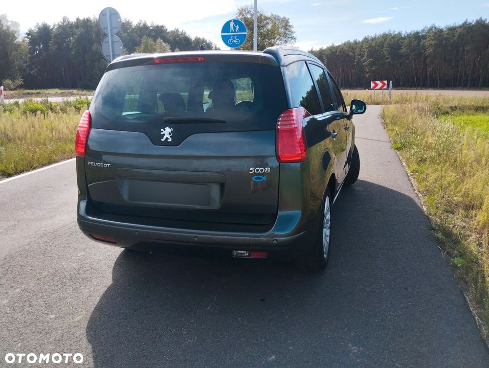 Peugeot 5008 1.6 HDi Premium - 3