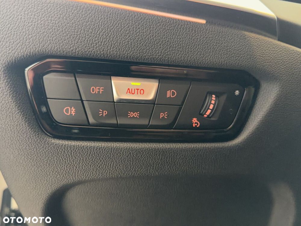 BMW Seria 3 - 26