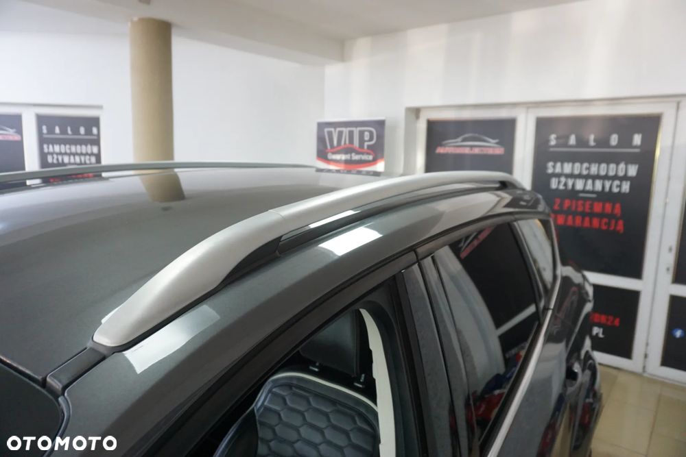 Ford Kuga - 8