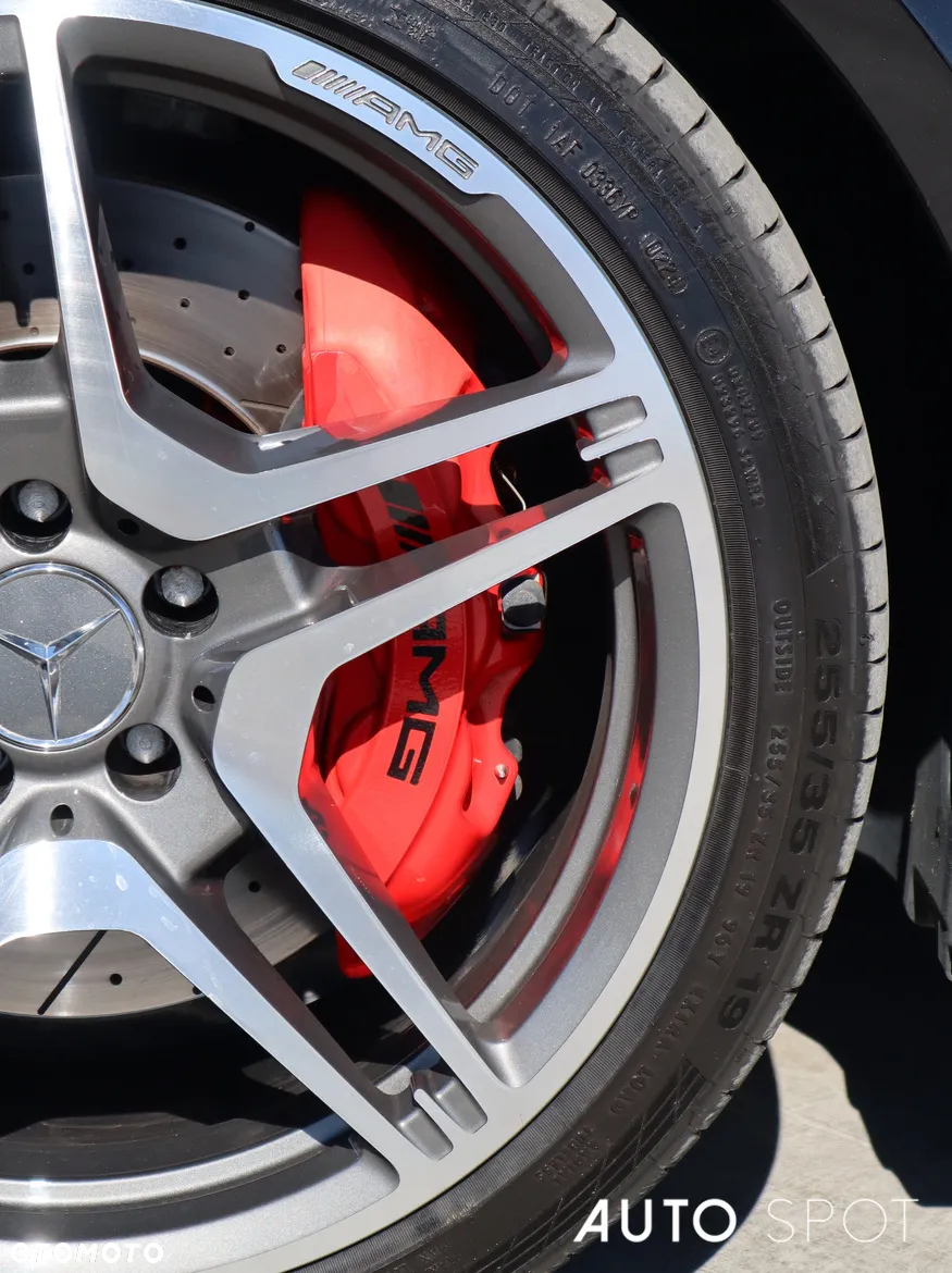 Mercedes-Benz CLS 63 AMG - 4