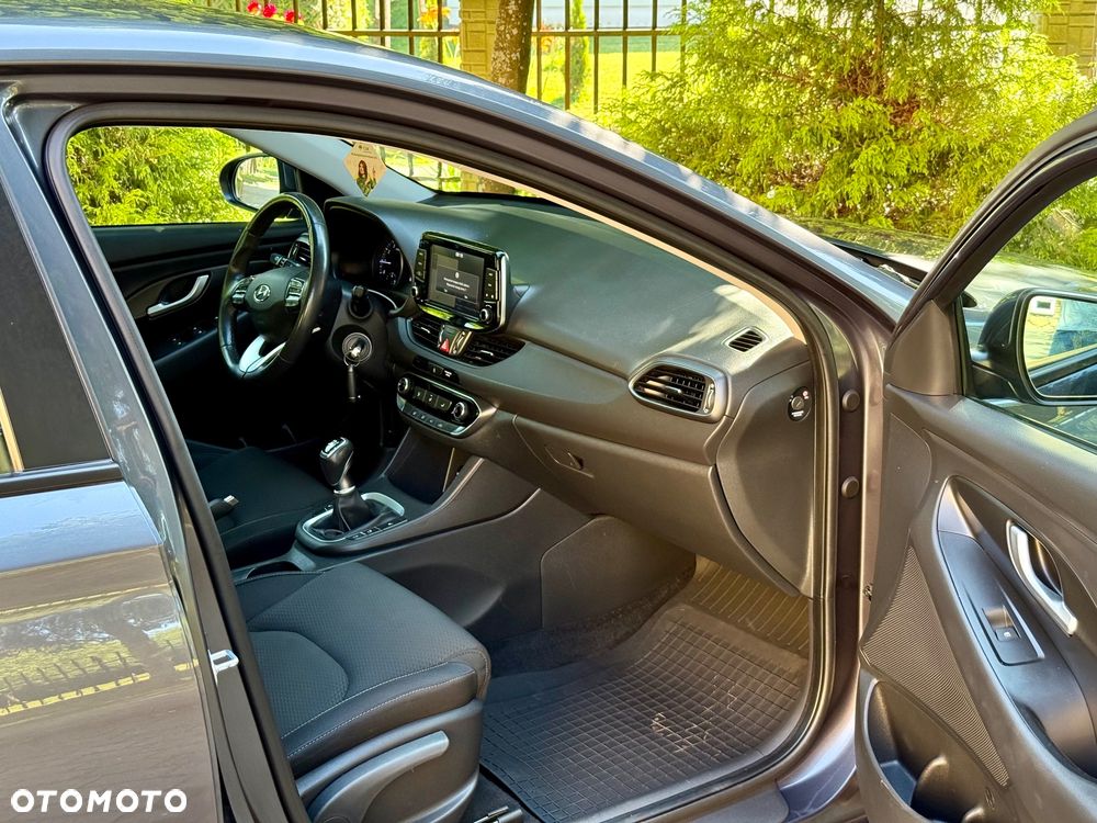 Hyundai i30 1.0 T-GDI Premium - 11