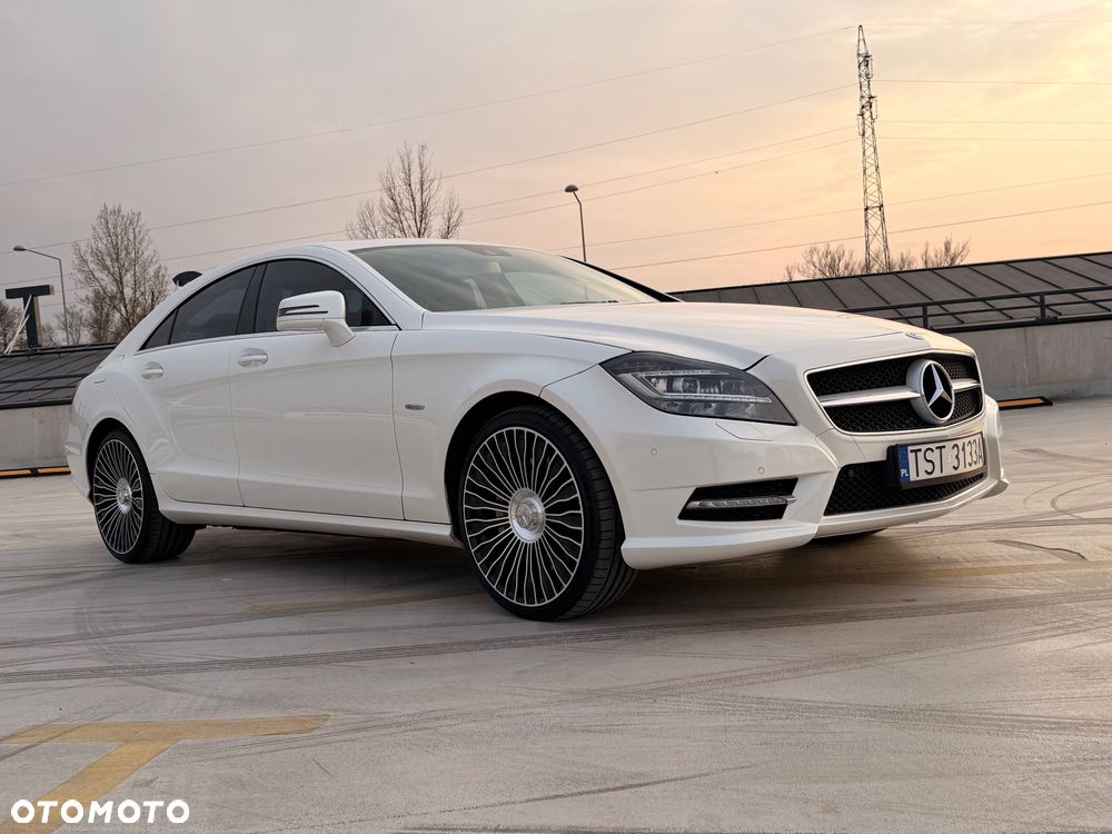 Mercedes-Benz CLS 500 BlueEffICIENCY - 21