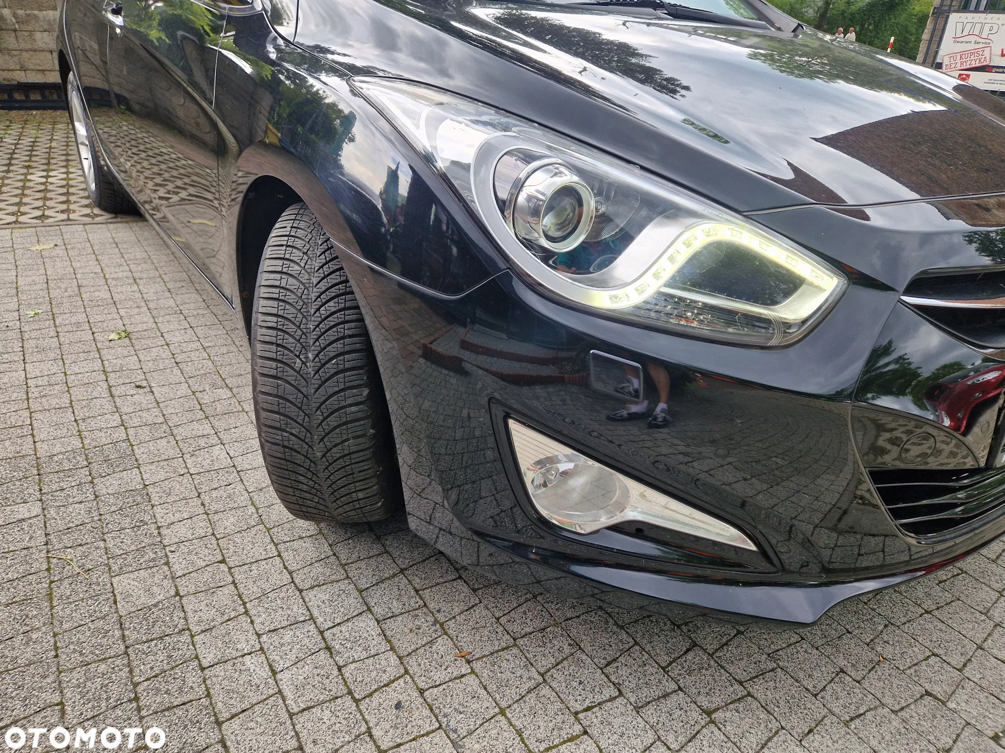 Hyundai i40 Kombi blue 1.6 Family+ - 11