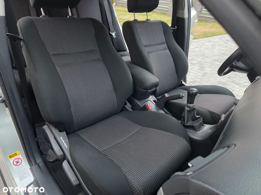 Toyota Avensis 1.8 VVT-i Edition - 13